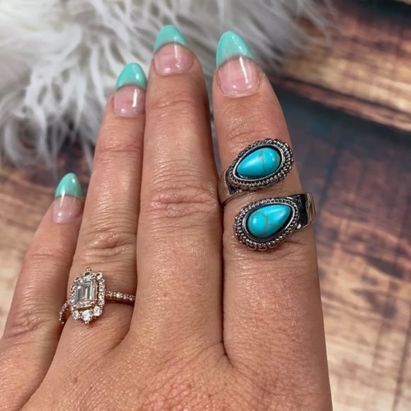 RELISTED Turquoise Stone Adjustable Wrap Ring - Picture 4 of 5